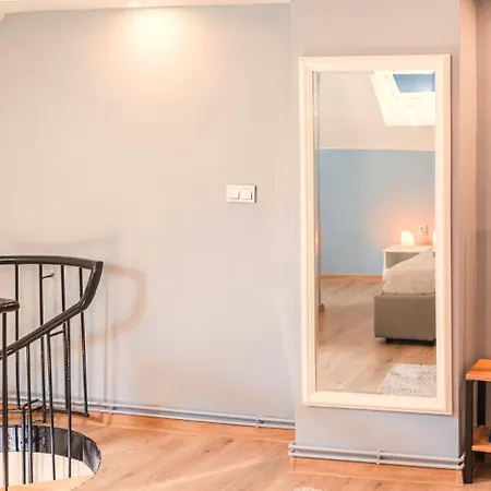 Apartment Downtown *